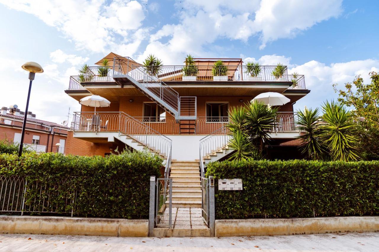 Marche Full Experience-Apartments ปอร์โต ซันเตลปีดิโอ ภายนอก รูปภาพ